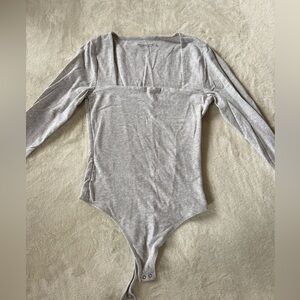 Women’s Abercrombie Gray Long Sleeve Bodysuit